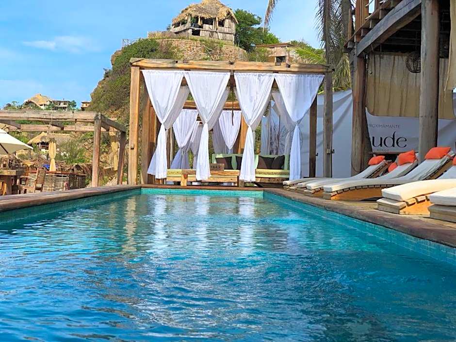 Hotel Nude Zipolite & beach club