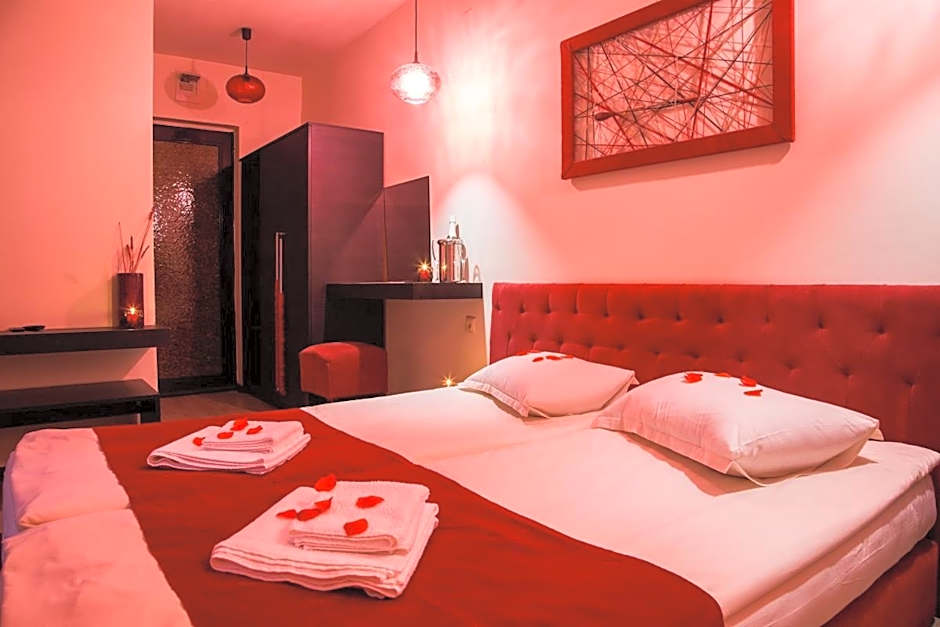 RILA 6ATO Hotel & Restaurant