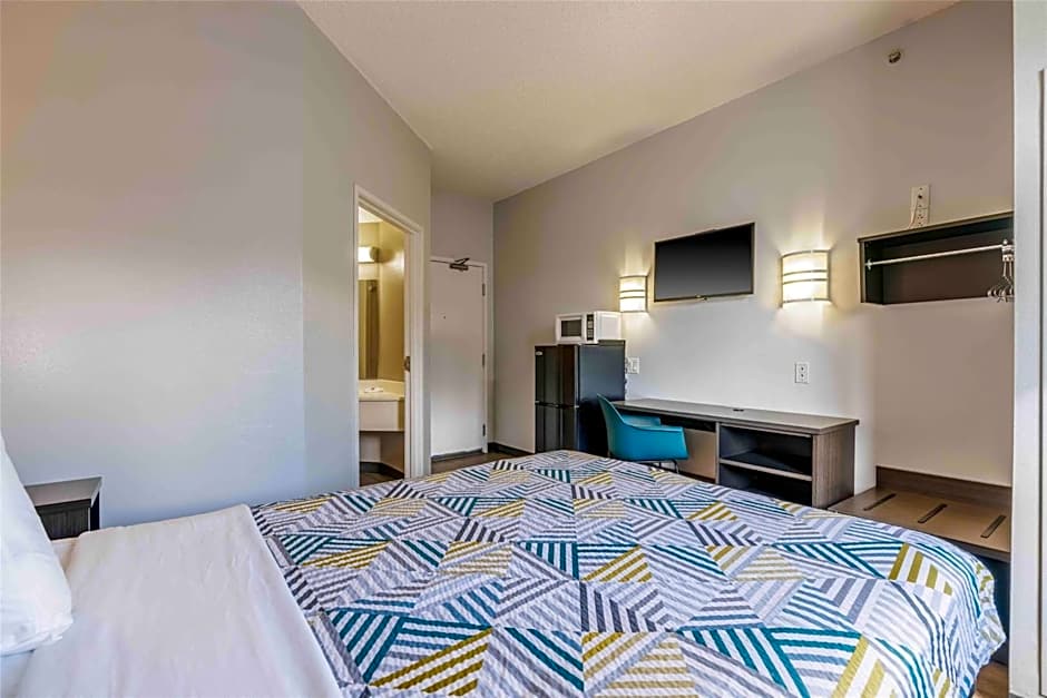 Motel 6-Albuquerque, NM - North