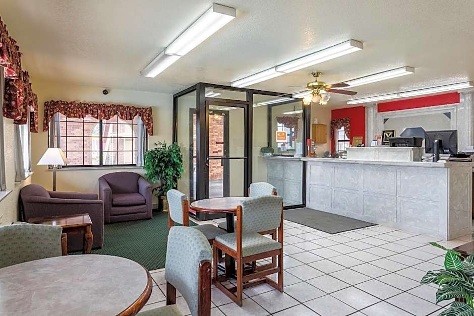 Econo Lodge & Suites Brinkley