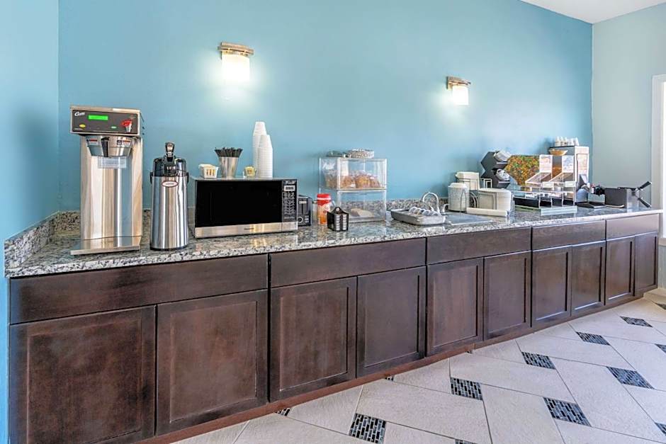 Days Inn by Wyndham Delta CO