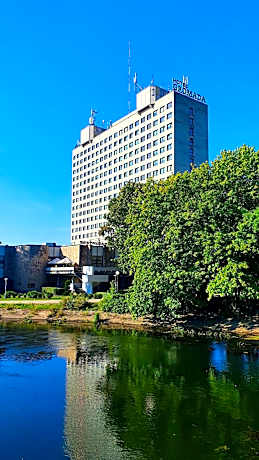 Hotel Gromada Pila