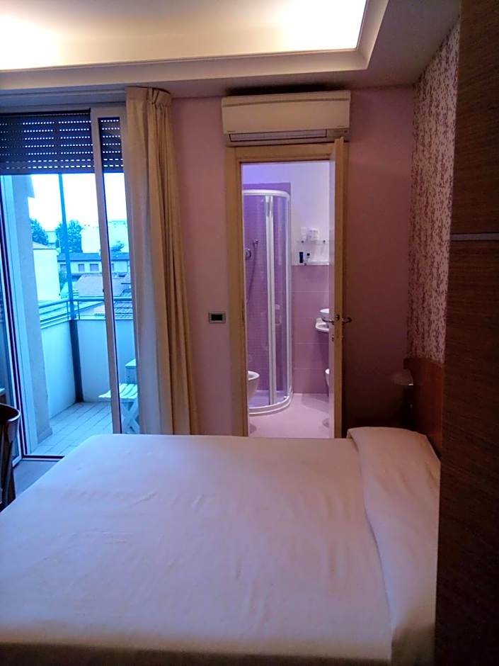 ACasaMia WelcHome Hotel