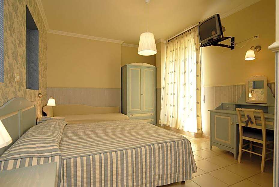 Hotel Mocambo piscina e spiaggia