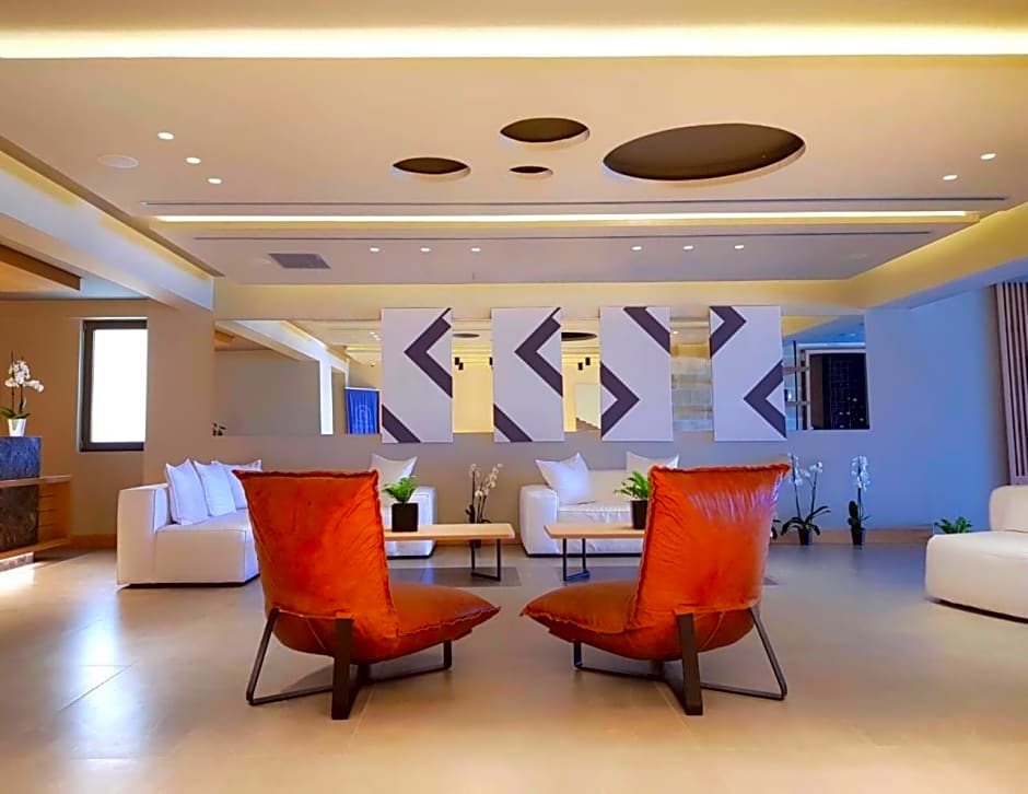 Ikones Seafront Luxury Suites