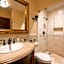 Exclusive Luxury Guest Center House