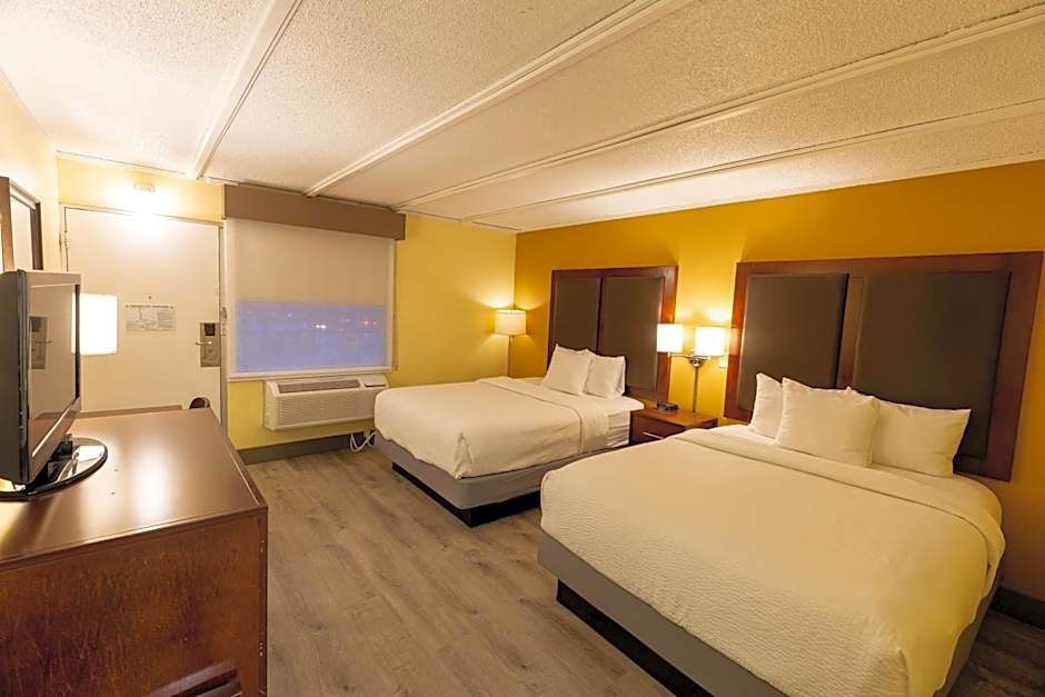 Kings House Motor Hotel, a Dazzler Select by Wyndham