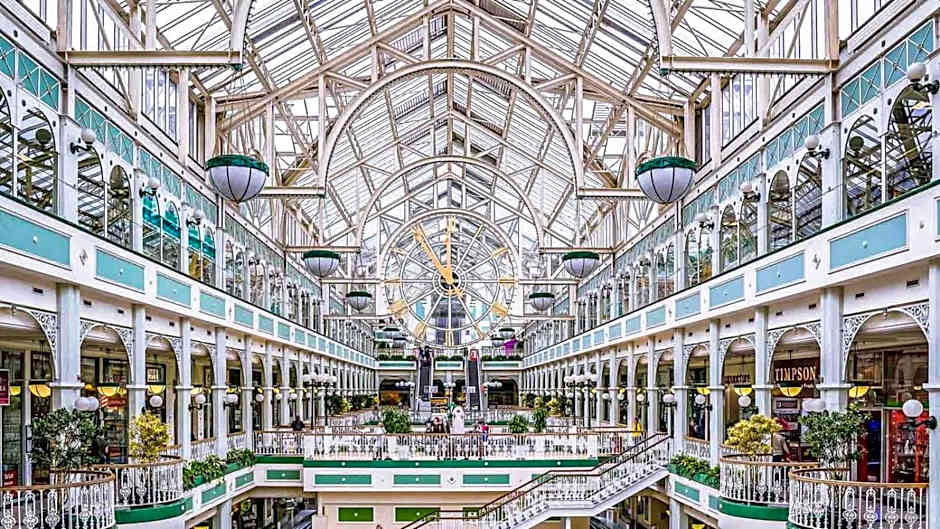 Travelodge PLUS Dublin City Centre