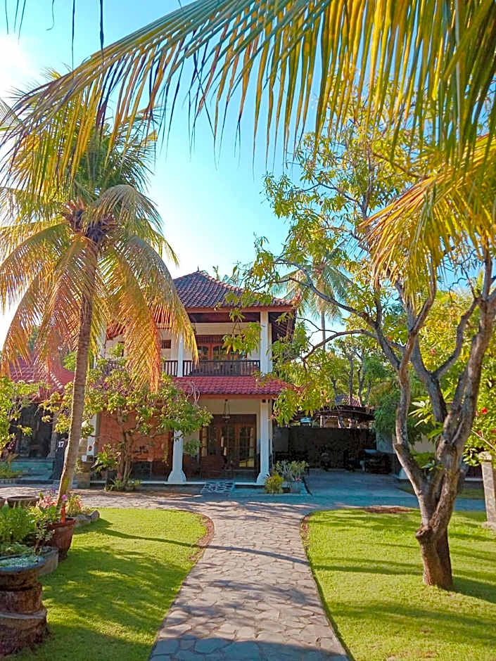 Rini hotel