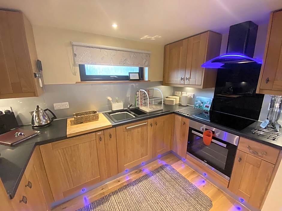 The Wee Ludging Cottage, Rashfield, by Dunoon