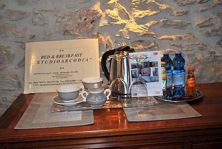 Bed & Breakfast StudioArcodia-