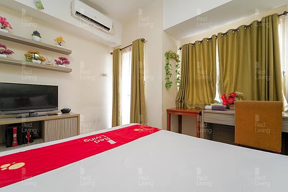RedLiving Apartemen Margonda Residence 5 - Si Boy
