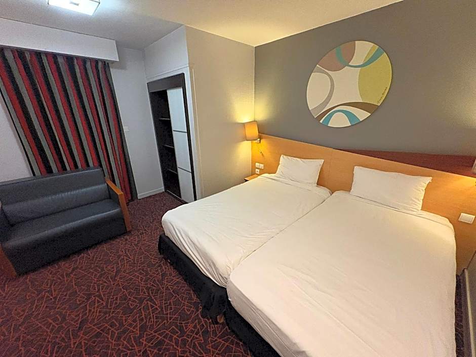Kyriad Hotel Dijon Centre Gare