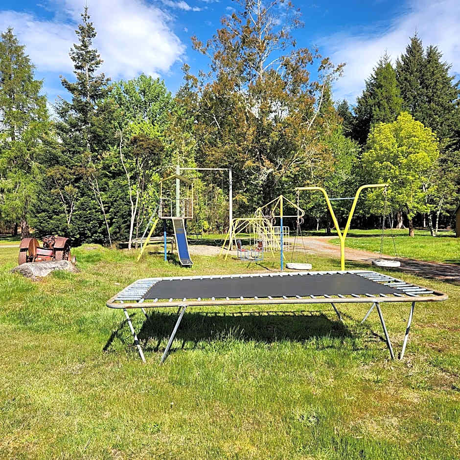 Manapouri Holiday Park