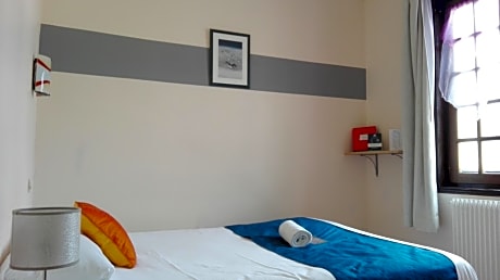 Single Room with Double Bed