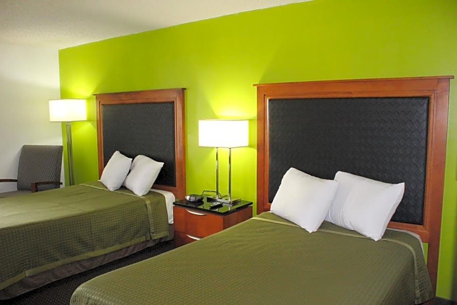 Rodeway Inn Roanoke Airport