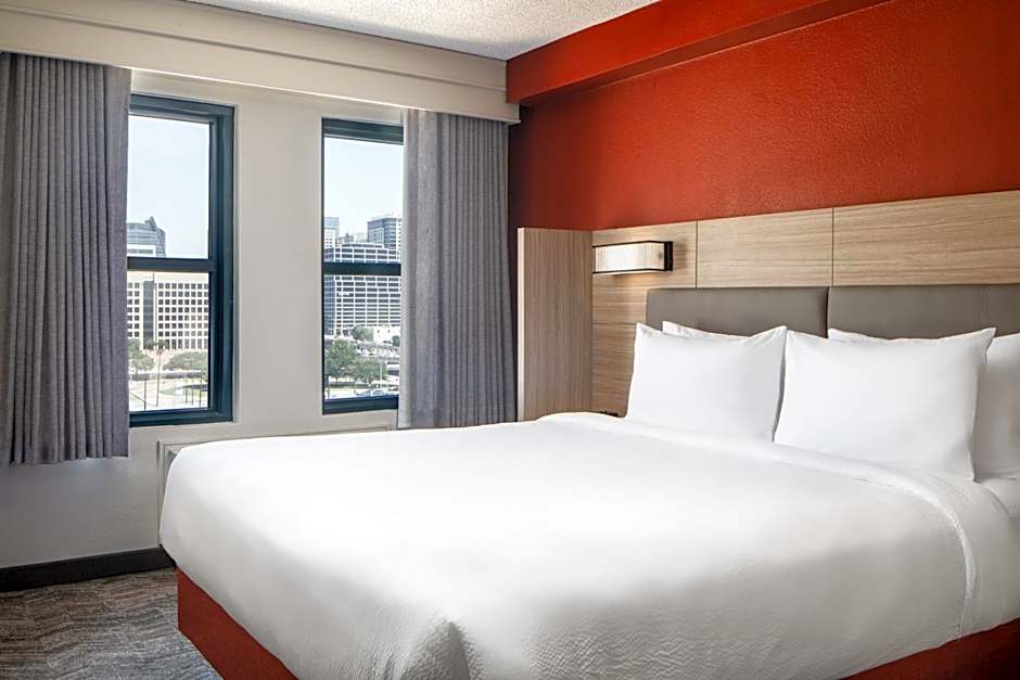 SpringHill Suites by Marriott Dallas Downtown/West End