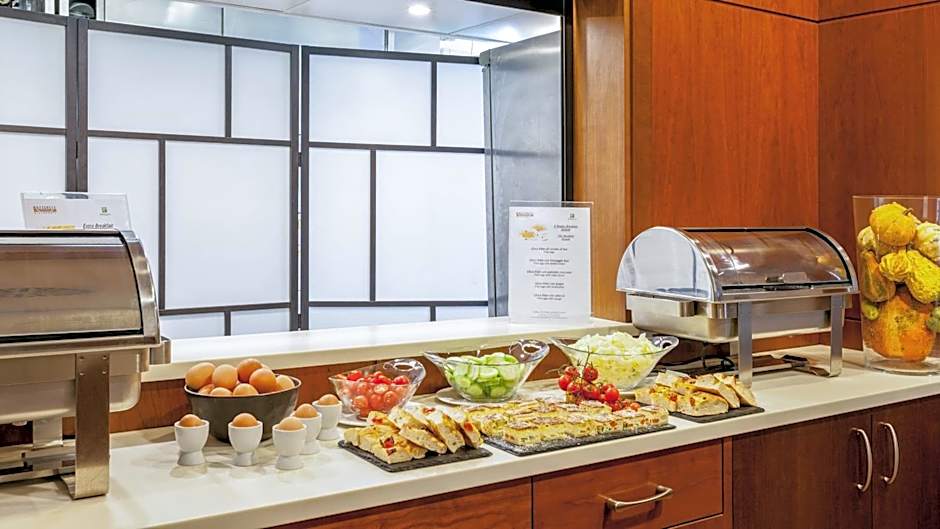 Holiday Inn Milan Garibaldi Station By IHG