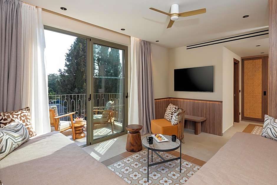 SENTIDO Apollo Palace