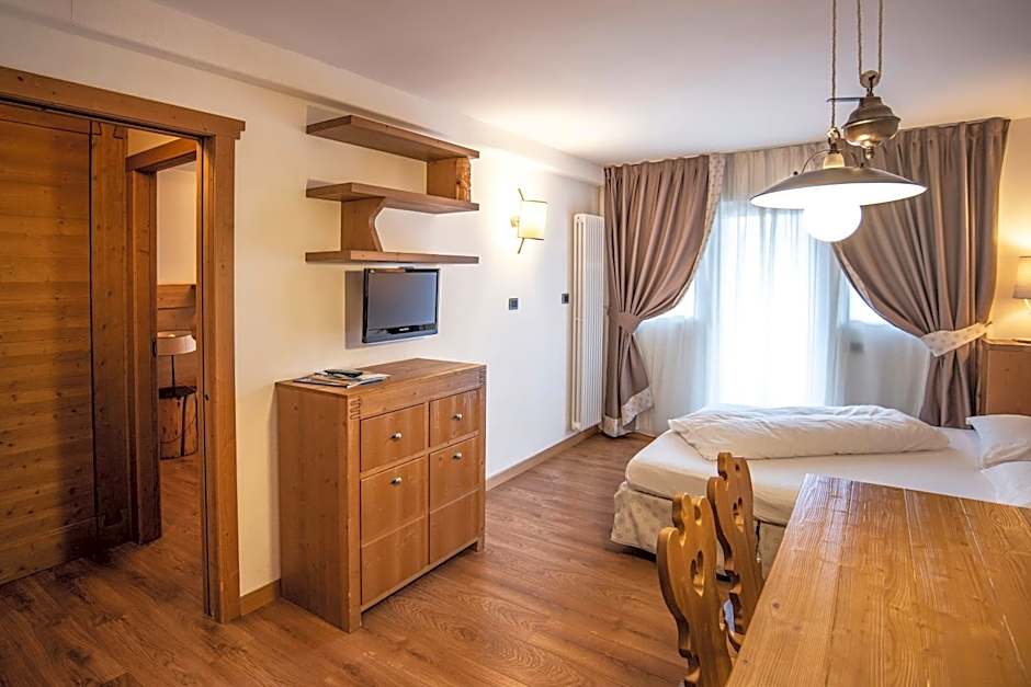 Adler Family & Wellness Clubresidence