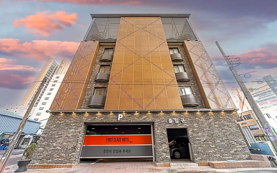 Masan First Class Hotel