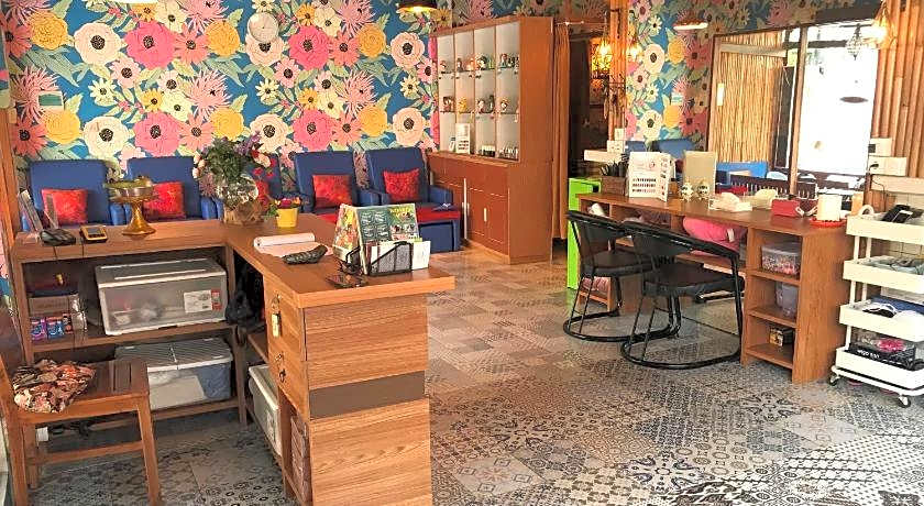 Seahouse Bali Indah Beach Inn