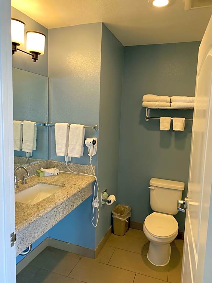 Ocean Surf Inn & Suites