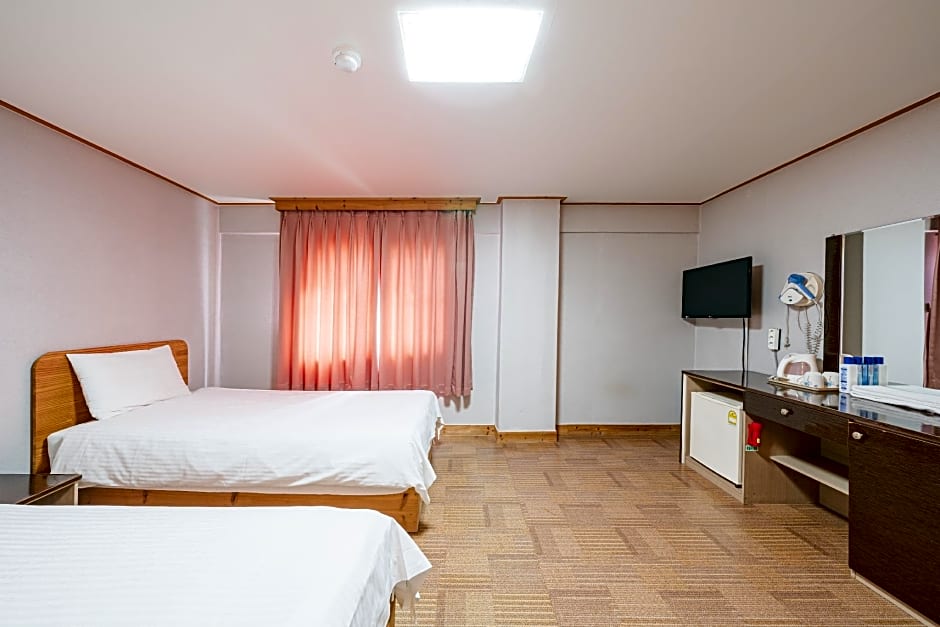 Hotel G