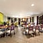SureStay Hotel by Best Western Deer Park