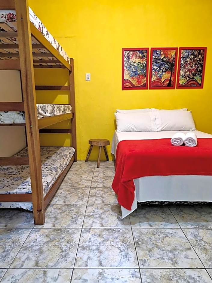 Pousada Familia Viva Trindade