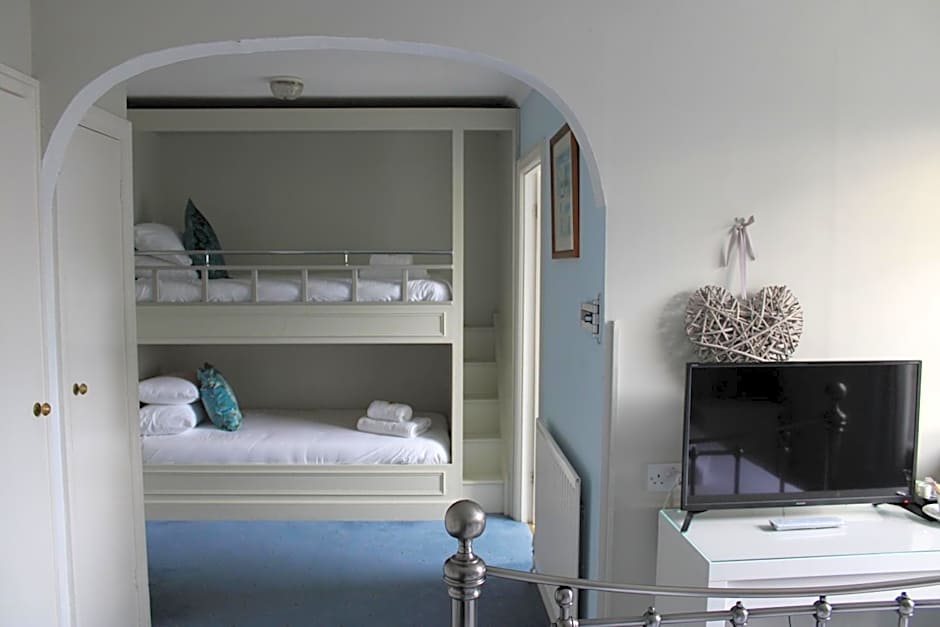 The Birdham Hotel & Restaurant