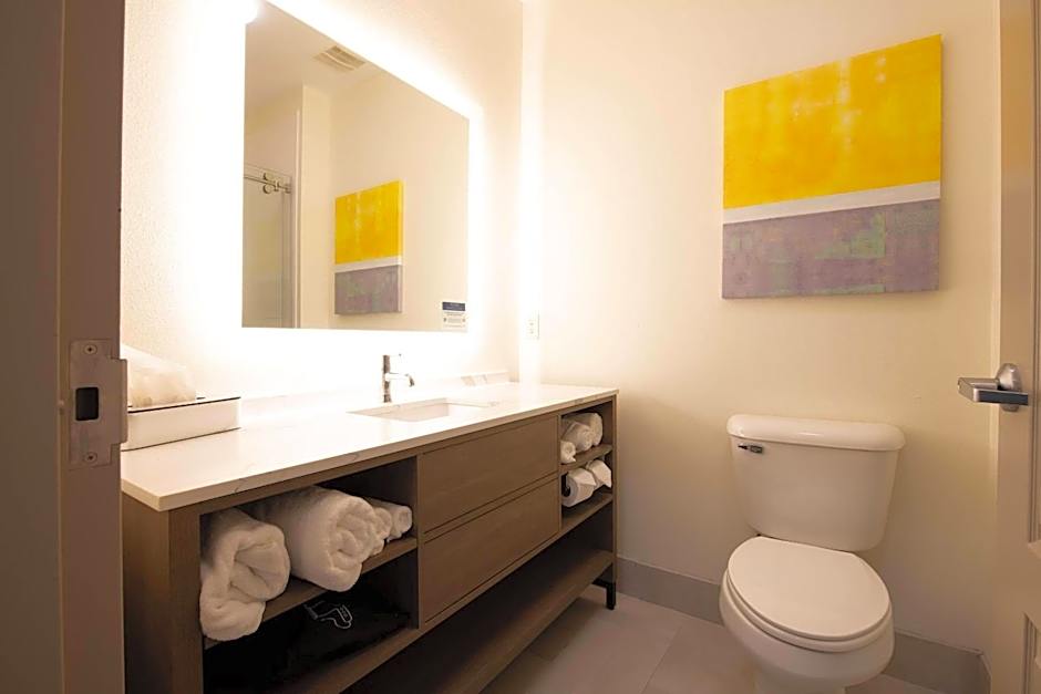 Comfort Suites Lafayette