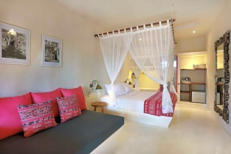 Grande Garden View - for Cool Adults Only