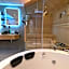 Suites Aix la Chapelle, Exclusive Apartments, Wellness and more, Aachen City
