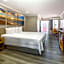 Days Inn by Wyndham Santa Monica