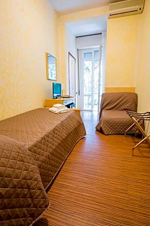 Standard Single Room with Shower