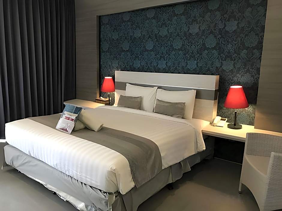 Kamini Legian Hotel