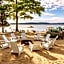 Silver Sands Motel & Beach Bungalows