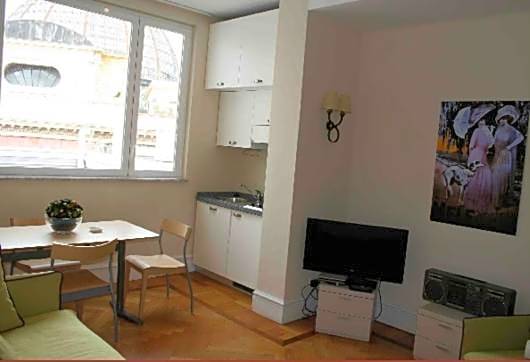 Residence gli Angioini srl