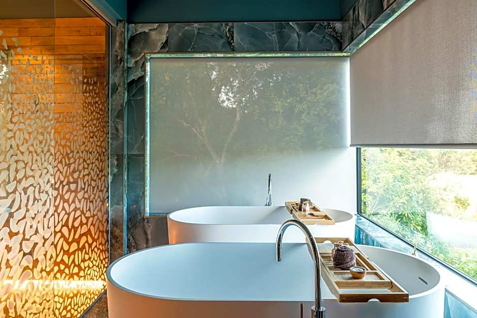 Hapuku Lodge & Tree Houses