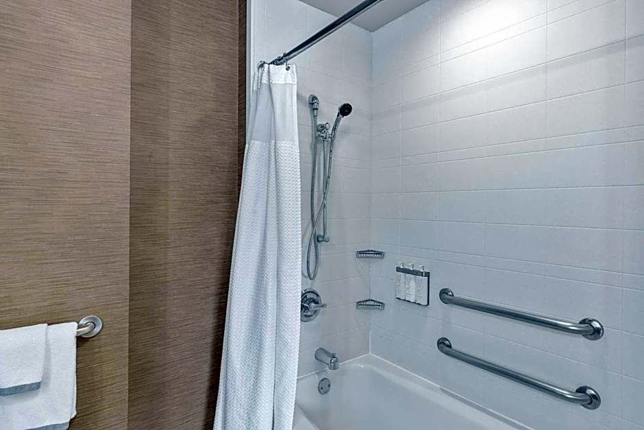 Cambria Hotel Plano Frisco