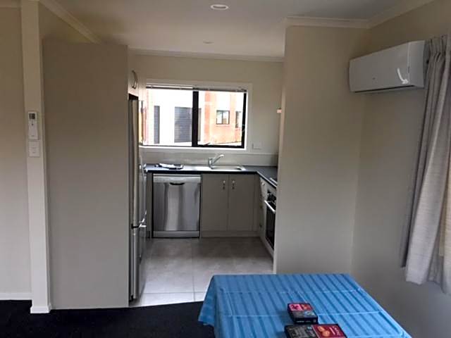 Brooklyn Motor Lodge