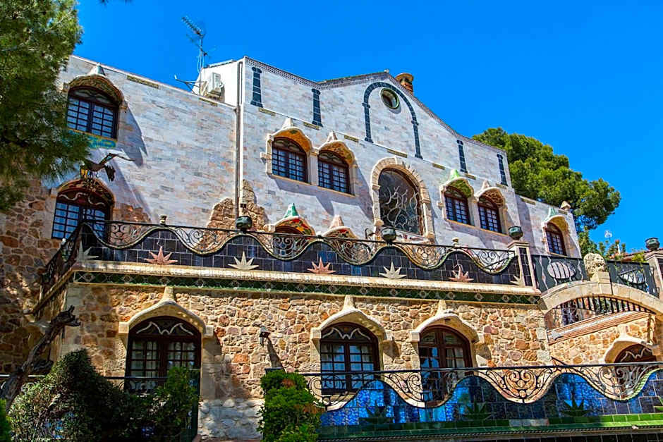 Apartamentos Gaudi Style