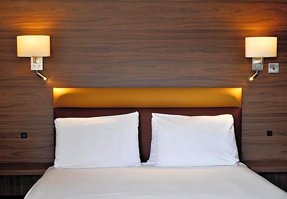 Green Hotel