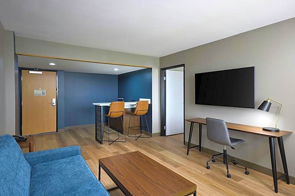 Four Points by Sheraton Englewood Centennial Airport