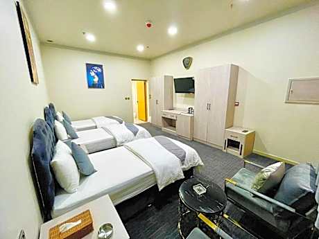 Deluxe Triple Room