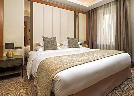Superior One Bedroom Residence