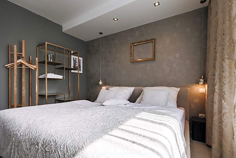 VILLA BRICOLA - Boutique Apartments