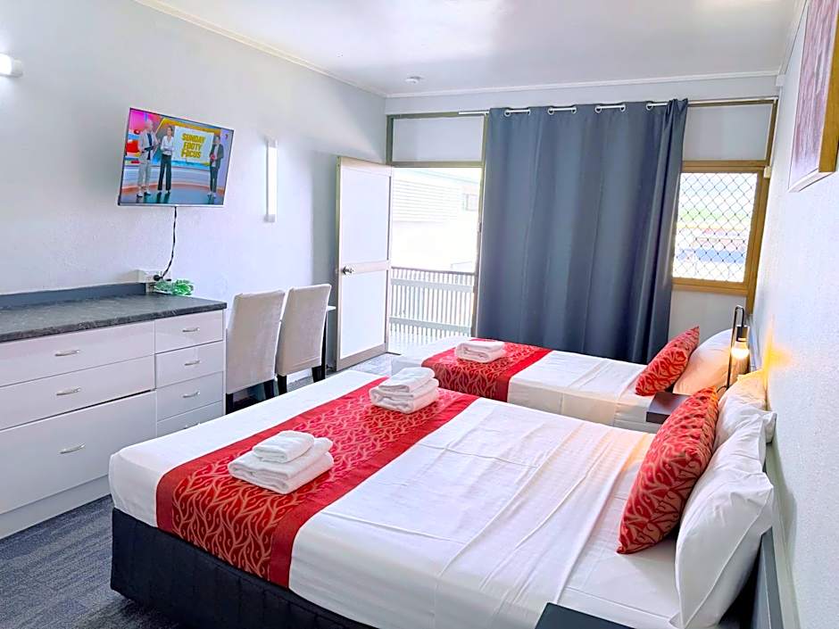 Tropical Gateway Motor Inn