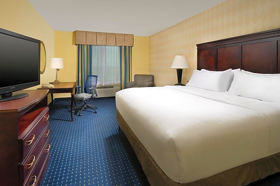 Holiday Inn Express & Suites San Antonio West Sea World Area by IHG